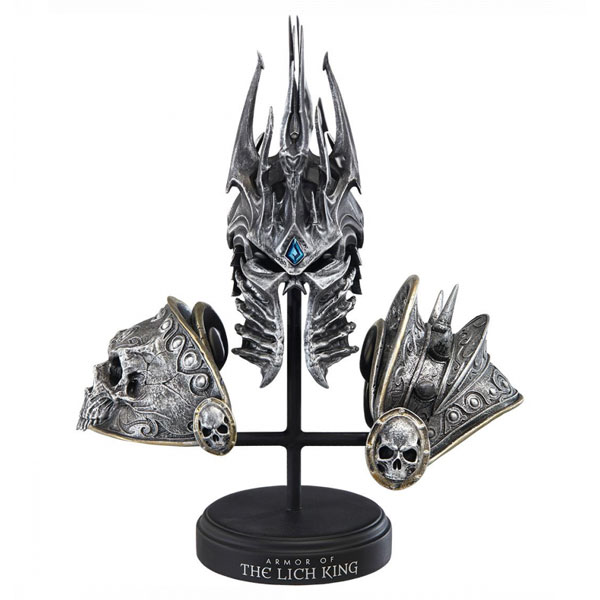 Replika sisak és vállvédők Lich King (World of Warcraft)Figurák